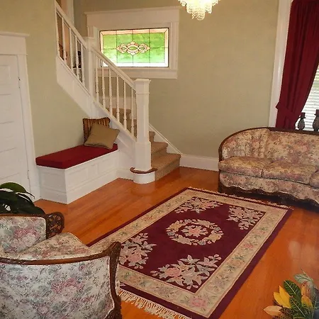 Sandstone Street Bed And Breakfast-3